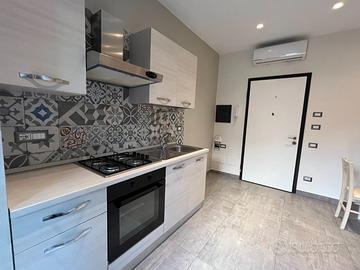 Pozzuoli zona Arco Felice bilocale tutto incluso