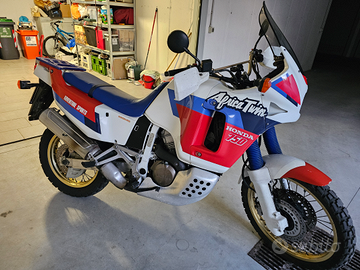 Africa Twin RD04