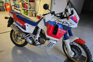 Africa Twin RD04