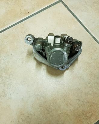 Pinza freno anteriore Yamaha XT 600