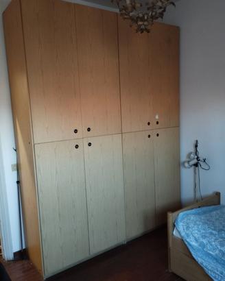 armadio quattro stagioni e letto singolo abbinato