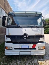 Mercedes Ateco 1828