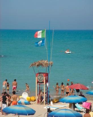 Speciale "SETTEMBRE" porto potenza 100 m. dal mare