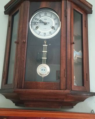 orologio a pendolo in legno massello