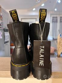 Scarponcino modello dr martens