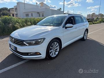 Volkswagen Passat Sw 1.6 TDI DSG Comfortline BlueM