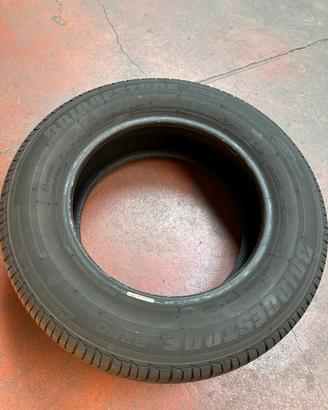 Gomme x 4 BRIDGESTONE 175/70 R14 84T Polo