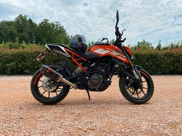 KTM DUKE 125