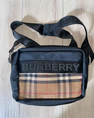 Borsello burberry