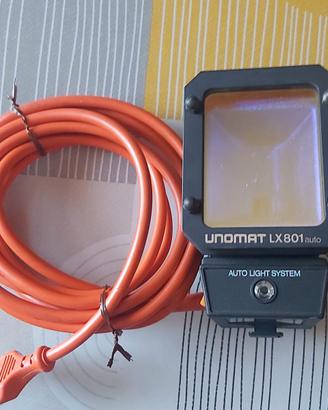 lampada/illuminatore per fotografi Unomat LX -801