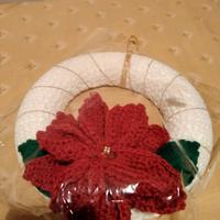 Ghirlanda Natalizia fatta a uncinetto a mano