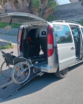 Mercedes-benz Vaneo Pianale ribassato con rampa di