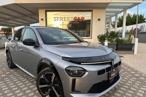 Lancia Ypsilon Hybrid e-DCT LX