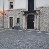 Ampio immobile in palazzo storico