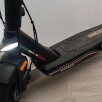Monopattino Ducati PRO-III Advanced
