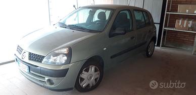 RENAULT CLIO 1200 BENZINA