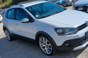 Volkswagen Polo Cross 1.4 TDI BlueMotion - 2016