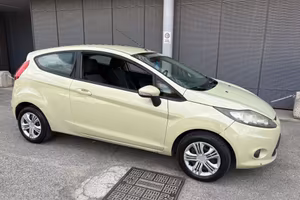 Ford Fiesta 1.6 TDCi 90CV 3 porte DPF Titanium