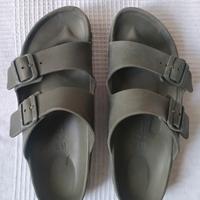 Birkenstock verdi in plastica 