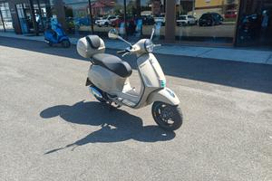 Vespa Primavera 125 (AZIENDALE)