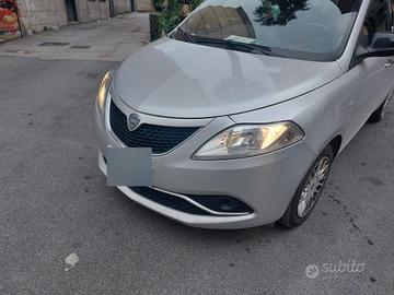 Lancia Ypsilon 1.3 MultiJet Gold (2017)