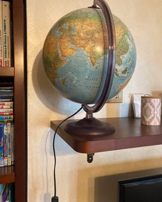 Lampada globo terrestre
