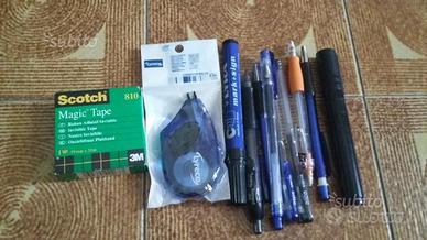 Materiale per scuola e ufficio