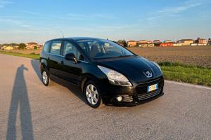 Peugeot 5008 2.0 Diesel anno 2012 Euro 5B