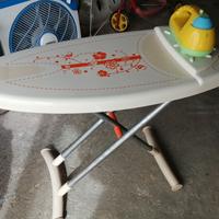 Asse da stiro con ferro 