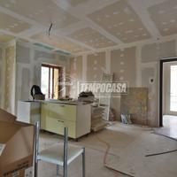 Appartamento con 3 camere, 2 bagni, box doppio