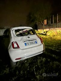 Fiat 500 2017 incidentata