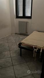 Stanza Singola CON SPESE COND. COMPRESE