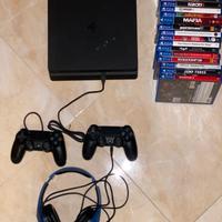 Playstation 4 + 24 giochi + cuffie + 2 joystick