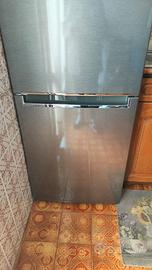 Frigorifero LG combinato frigo congelatore 