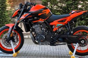 Ktm 890Gp
