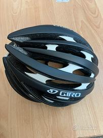 Casco GIRO