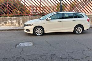 Fiat tipo SW