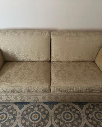 Coppia divani vintage 2 posti damascati