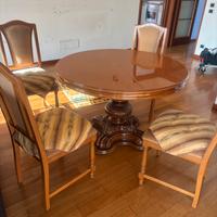 Tavolo rotondo +4 sedia