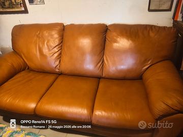 Divano letto in pelle