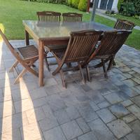 Tavolo da giardino con sei sedie in teak massiccio