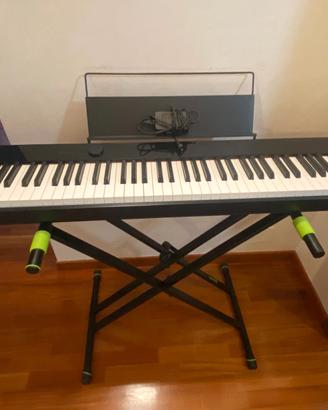 Tastiera Casio PX-S1100 con supporto Gravity