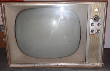 Televisore in bianco e nero Admiral