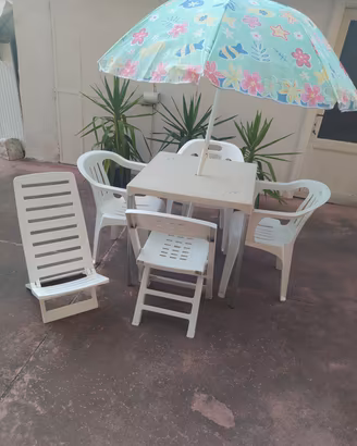 TAVOLO e SEDIE da Giardino e Altro