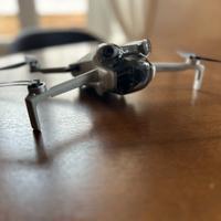 DJI Mini 4 Pro + sgancio carico - garanzia 2026