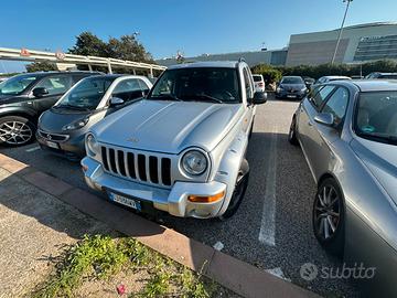 JEEP Cherokee - 2003