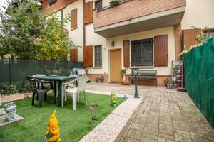Villa di 156 m² con 4 locali e box auto a Sala Bol