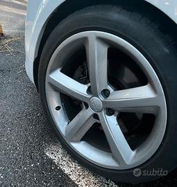 Cerchi Audi 18 pollici Set x4 Originali Audi