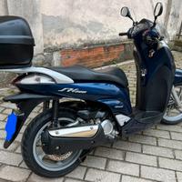 Honda sh 300 i.e. sport 