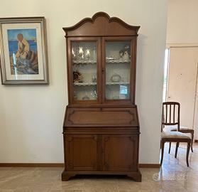 Vetrinetta in noce